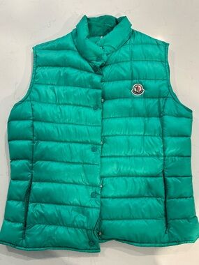 Moncler light weigh green button down vest size 2
